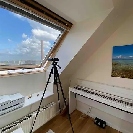 Exquisite Experience In Tallinn, 3 Bedroom Home! تالين