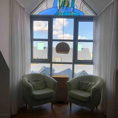 Exquisite Experience In Tallinn, 3 Bedroom Home! شقة