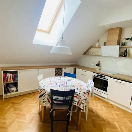 Exquisite Experience In Tallinn, 3 Bedroom Home! Ταλίν